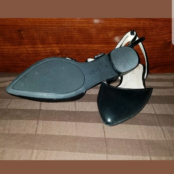 Nine West ankle strap flats New! - Picture 3 of 3